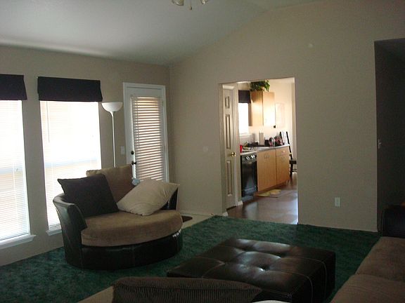 3rd image of 7617 Loma Vista Dr