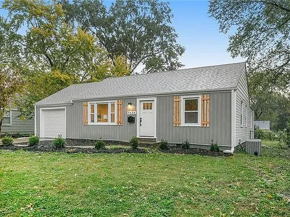 7505 Foster St, Overland Park, KS 66204