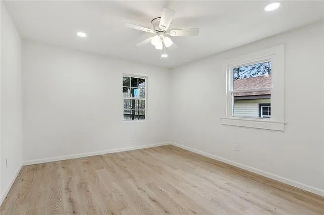 24426 Azalea St — Photo 12
