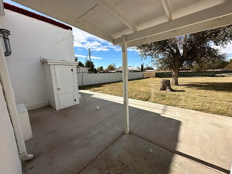 902 Orange St — Photo 21