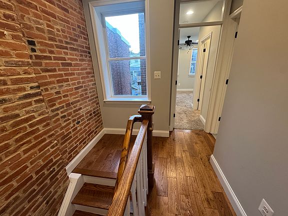 5th image of 812 W 34th St