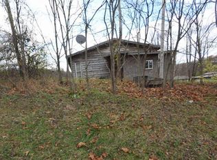 17076 McKee Hill Rd, Frazeysburg, OH 43822
