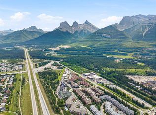 173 NE Kananaskis Way #121, Canmore, AB T1W0A3