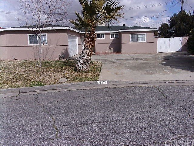 1st image of 527 E Norberry St