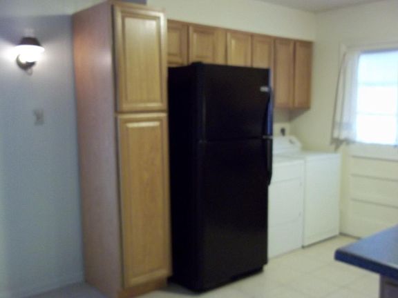 4th image of 7601 Amhurst Dr
