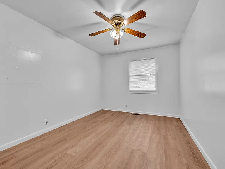 7328 Denmark Ave — Photo 18
