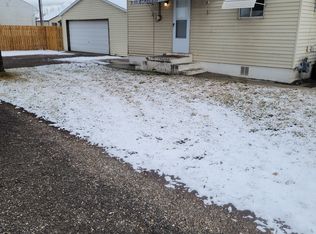 1060 W 1500 S, Woods Cross, UT 84087