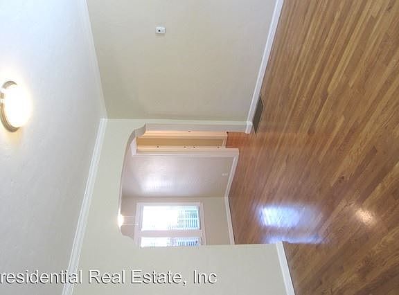 4th image of 832 N 1st St APT 02