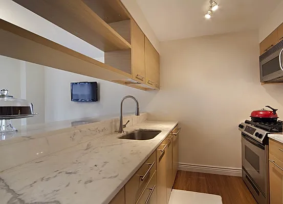 Rented by Compass | media 3