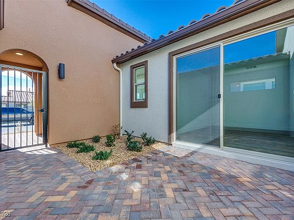5th image of 10348 Peako Hills Ave
