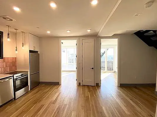 Rented by Rentopia | media 9