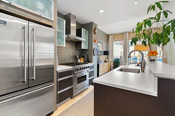 Sold by Compass | media 5