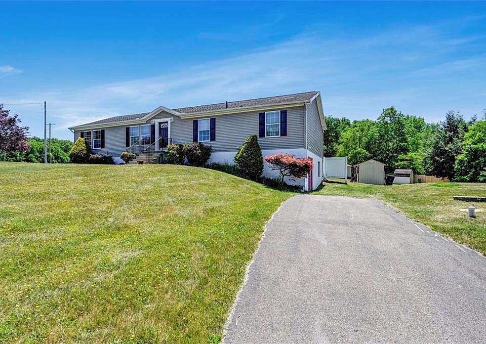 105 Daisy Ln, Kunkletown, PA 18058 Zillow