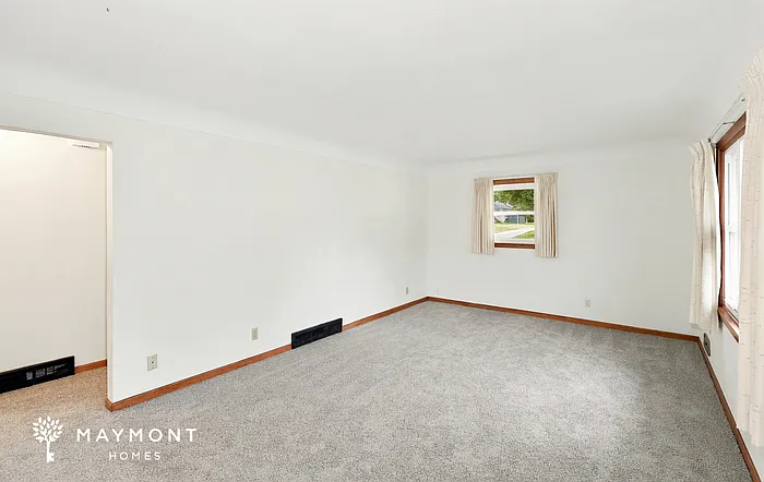 3 bed, 2.0 bath, 1608 sqft, $1,700 — Photo 4