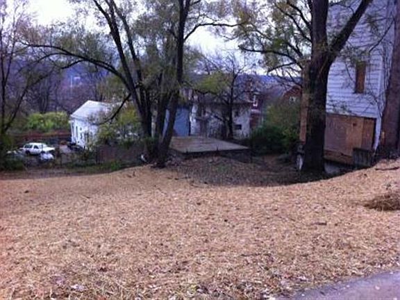 4th image of 2509 W McMicken Ave