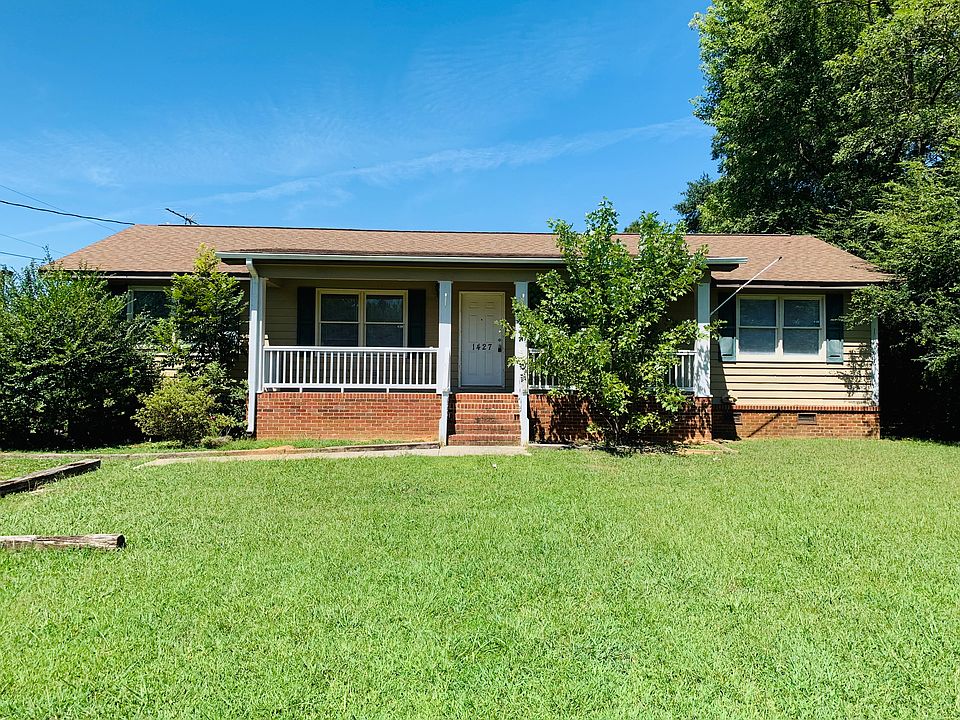 1st image of 1427 Charity Ln
