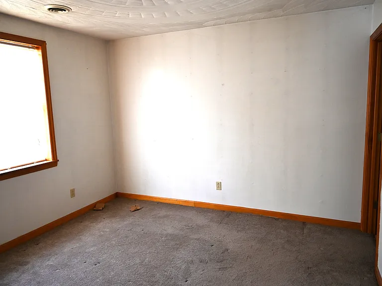 437 Louise Ave #437 — Photo 9