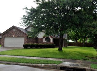 1152 Thomas Dr, Angleton, TX 77515