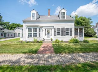 12 Court St, Groton, MA 01450