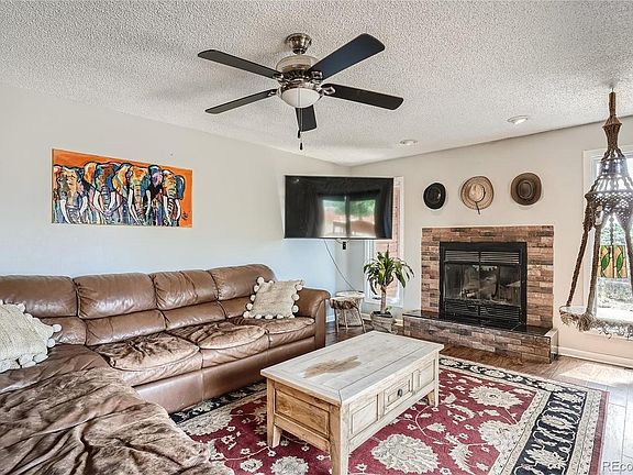 2nd image of 6769 Hillridge Pl
