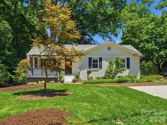2nd image of 6819 Woodstock Dr