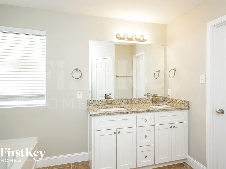 101 Sycamore Cir — Photo 10