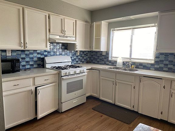 2nd image of 6931 Mendon Ln APT 4