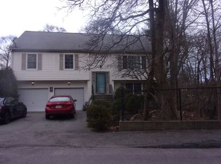 3 Marie Cir, Holbrook, MA 02343