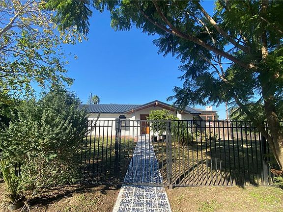2nd image of 210 Jalapa St