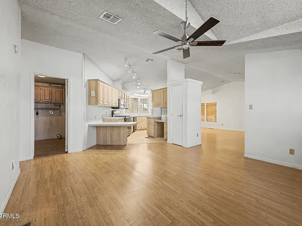 2650 W UNION HILLS Drive #55, Phoenix, AZ 85027