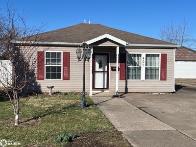 405 Cottage Grove Ave, West Burlington, IA, 52655