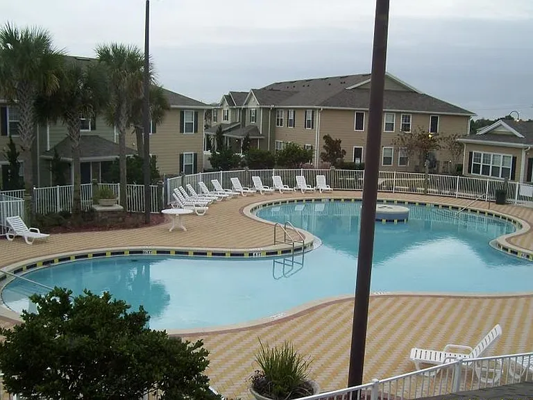 212 Cape Cod Dr — Photo 15
