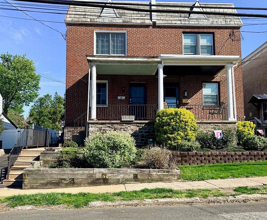 1st image of 34 N Sylvania Ave