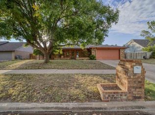 1124 NW 75th St, Lawton, OK 73505