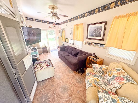 4th image of 25/152 Woodhaven Dr E