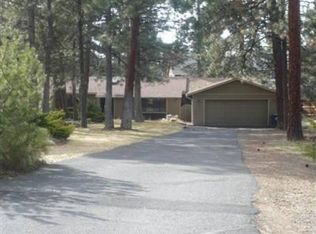 19867 Robinwood Pl, Bend, OR 97702