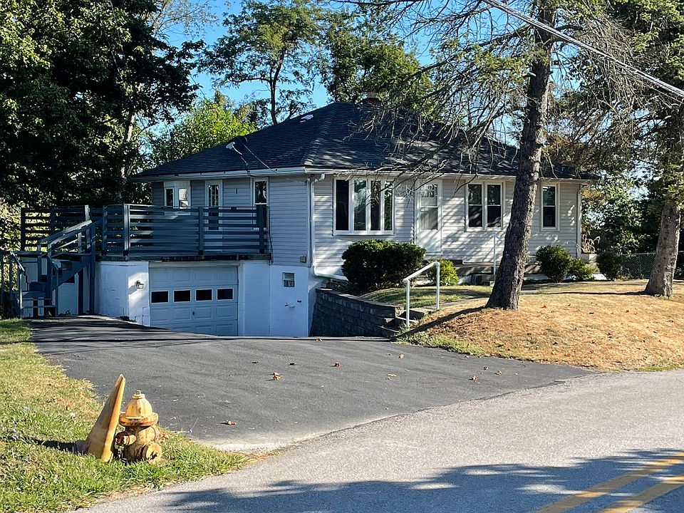 1st image of 2218 Benwood Hill Rd
