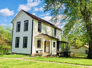 529 Olive St, Leavenworth, KS 66048