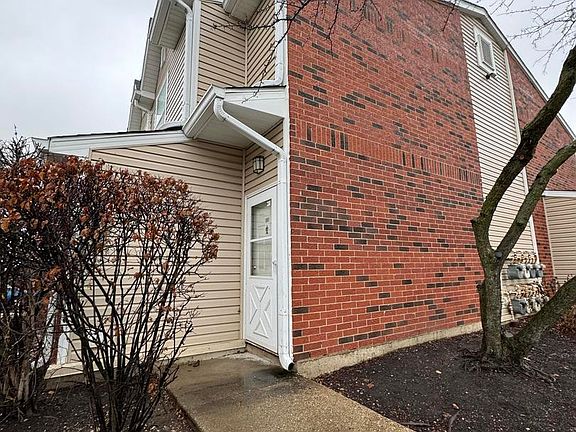 2nd image of 1297 Wyndham Ln #101