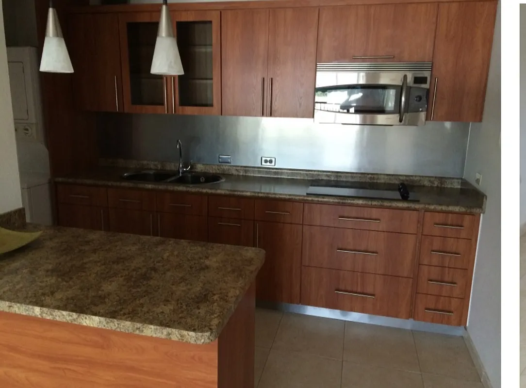 3 bed, $1,875 — Photo 3
