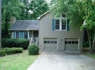 3220 Revere Cir, Snellville, GA