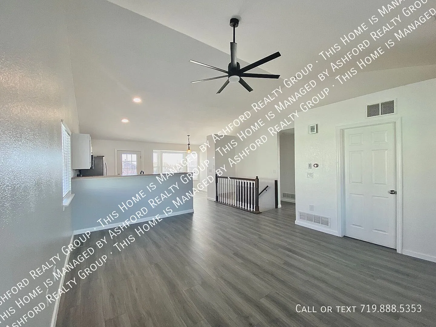 7417 Farmcrest Road — Photo 4