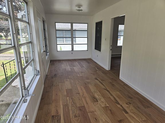 3rd image of 330 Elizabeth Ave