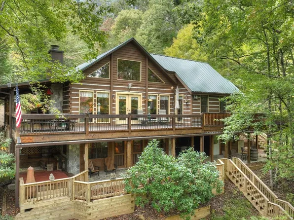 153 Old Gravel Rd, Mc Caysville, GA 30555
