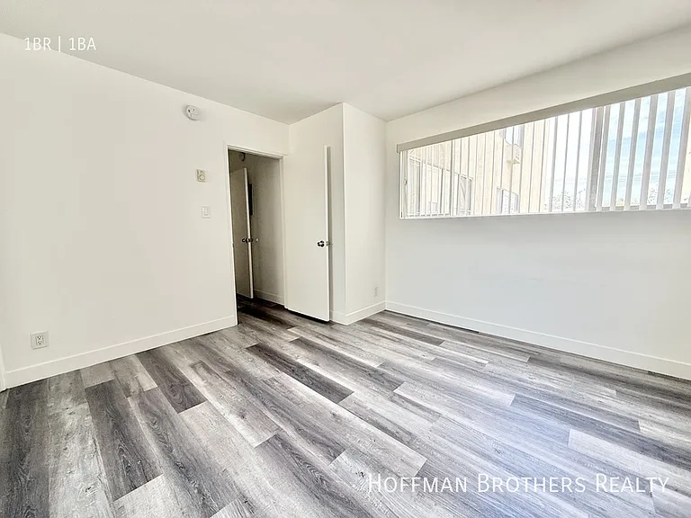827 Gramercy Dr #209 — Photo 5