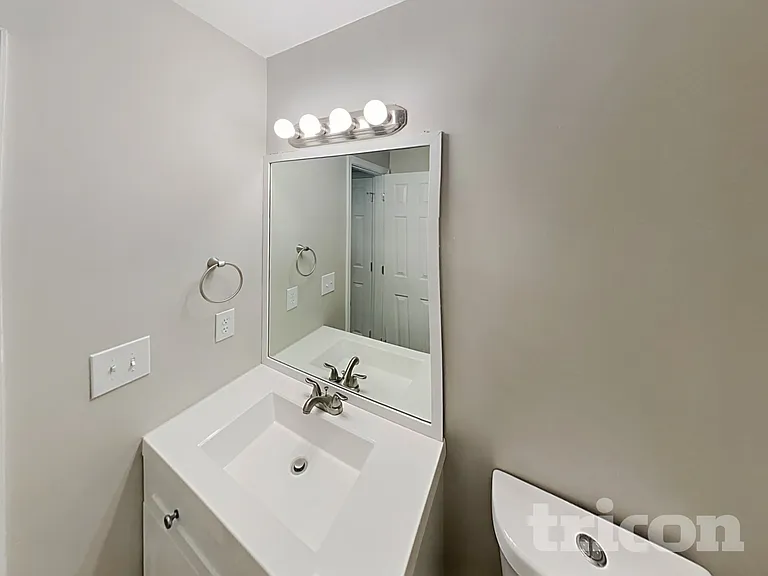 4009 Auburn Hills Dr — Photo 13