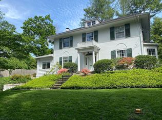 12 Fountain Ter, Scarsdale, NY 10583