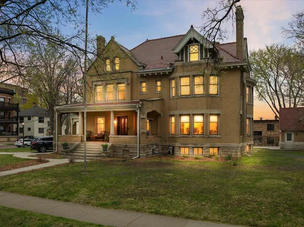 341 Dayton Ave, Saint Paul, MN 55102