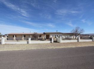 604 W Avenue I, Alpine, TX 79830
