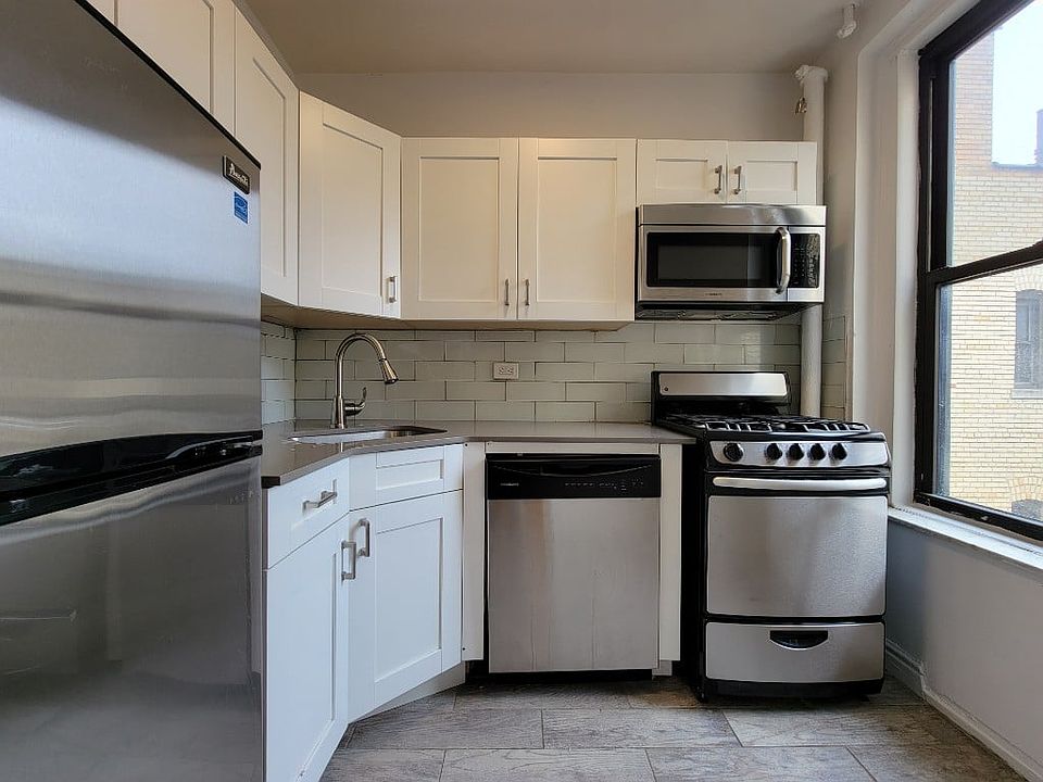 1st image of 25-23 31st Ave Unit D55